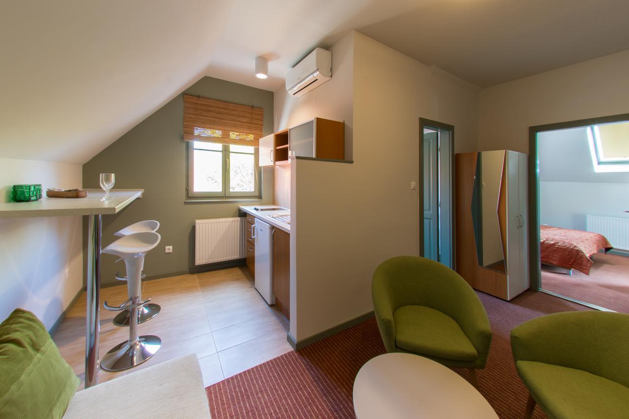Villa Oliva Boutique Rooms Zamardi Exterior photo