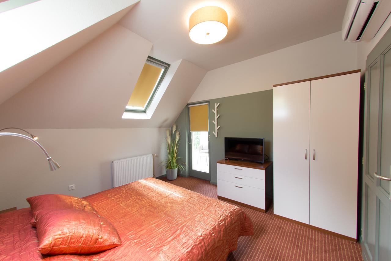 Villa Oliva Boutique Rooms Zamardi Exterior photo