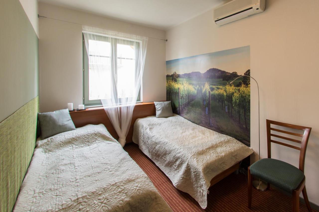 Villa Oliva Boutique Rooms Zamardi Exterior photo